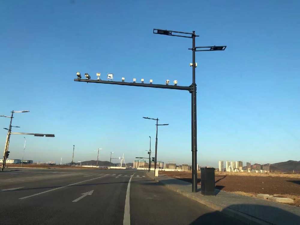 通辽市黑龙江佳木斯综合路灯杆项目